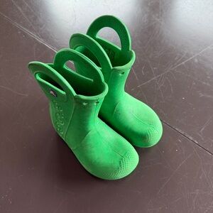 CROCS Vibrant Green Kids Rain Boots